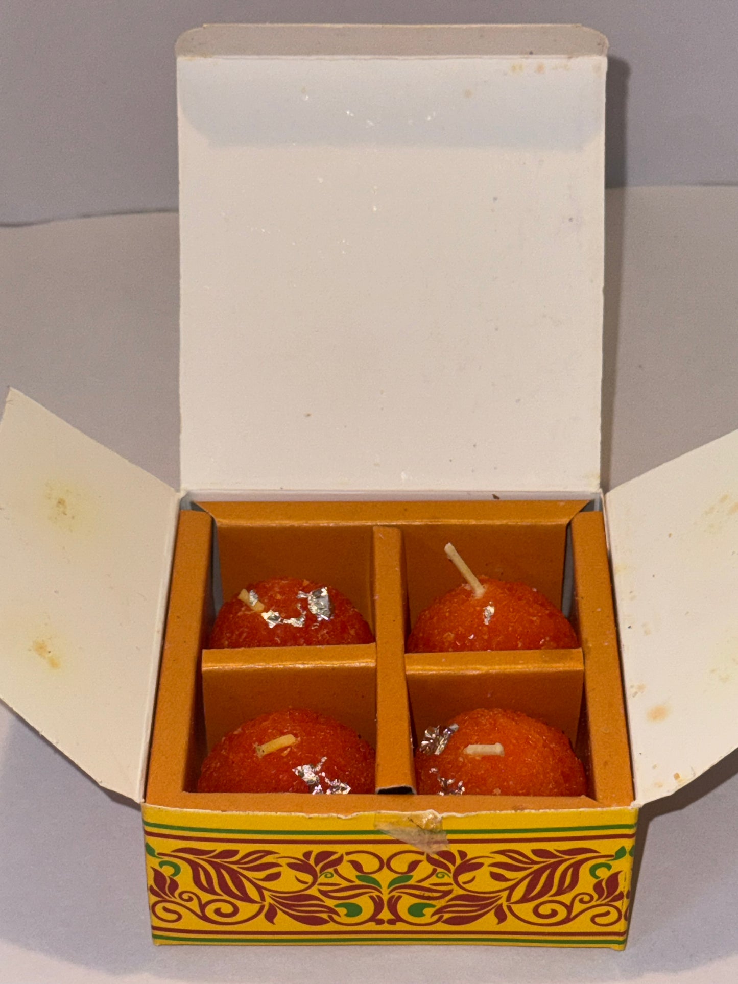 Motichur Laddoo Candles – Handmade Scented Decorative Wax Candles (Pack of 4)