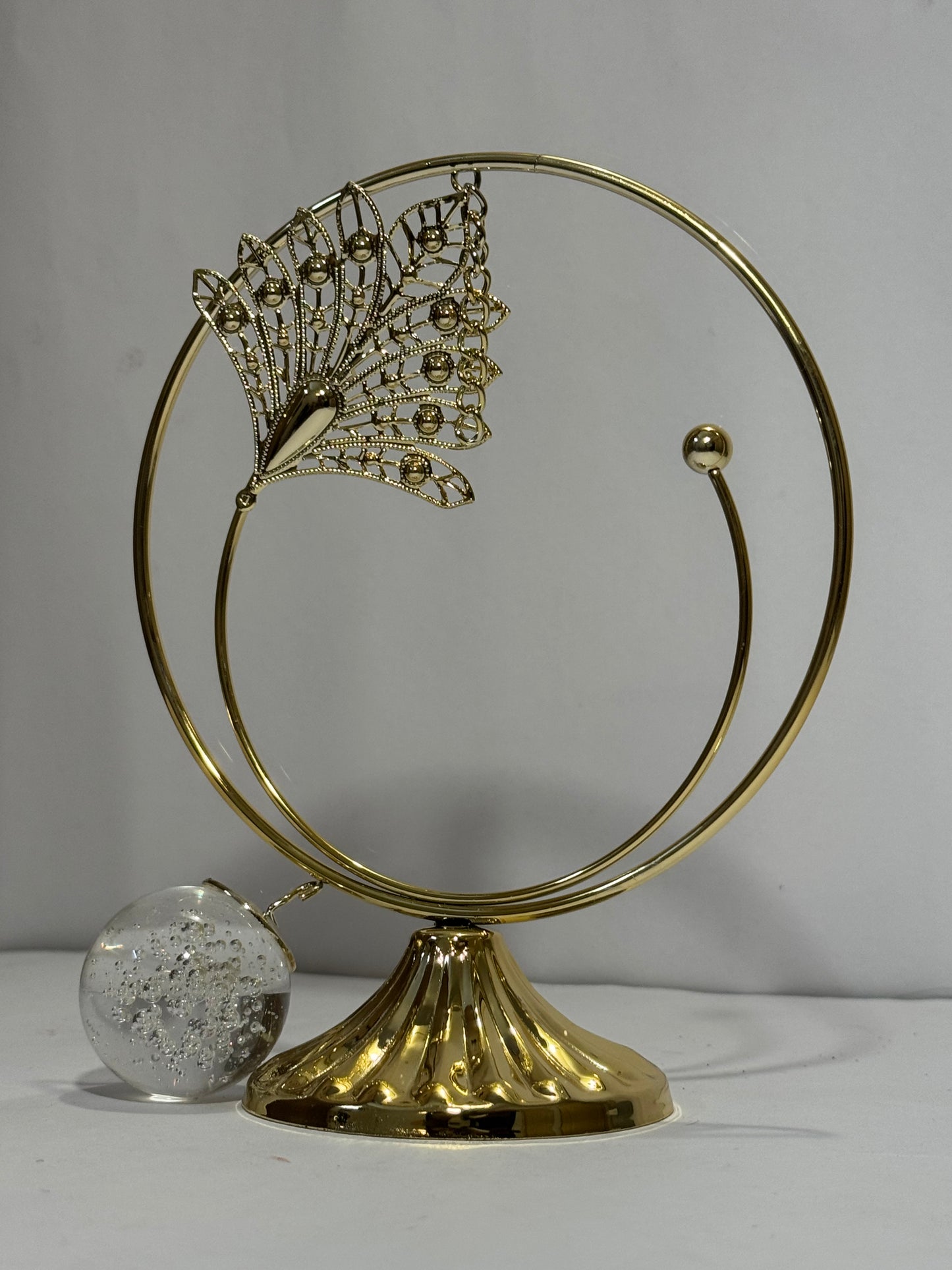 Elegant Metal Leafe Showpiece with Crystal Ball | Decorative Home & Office Table Accent